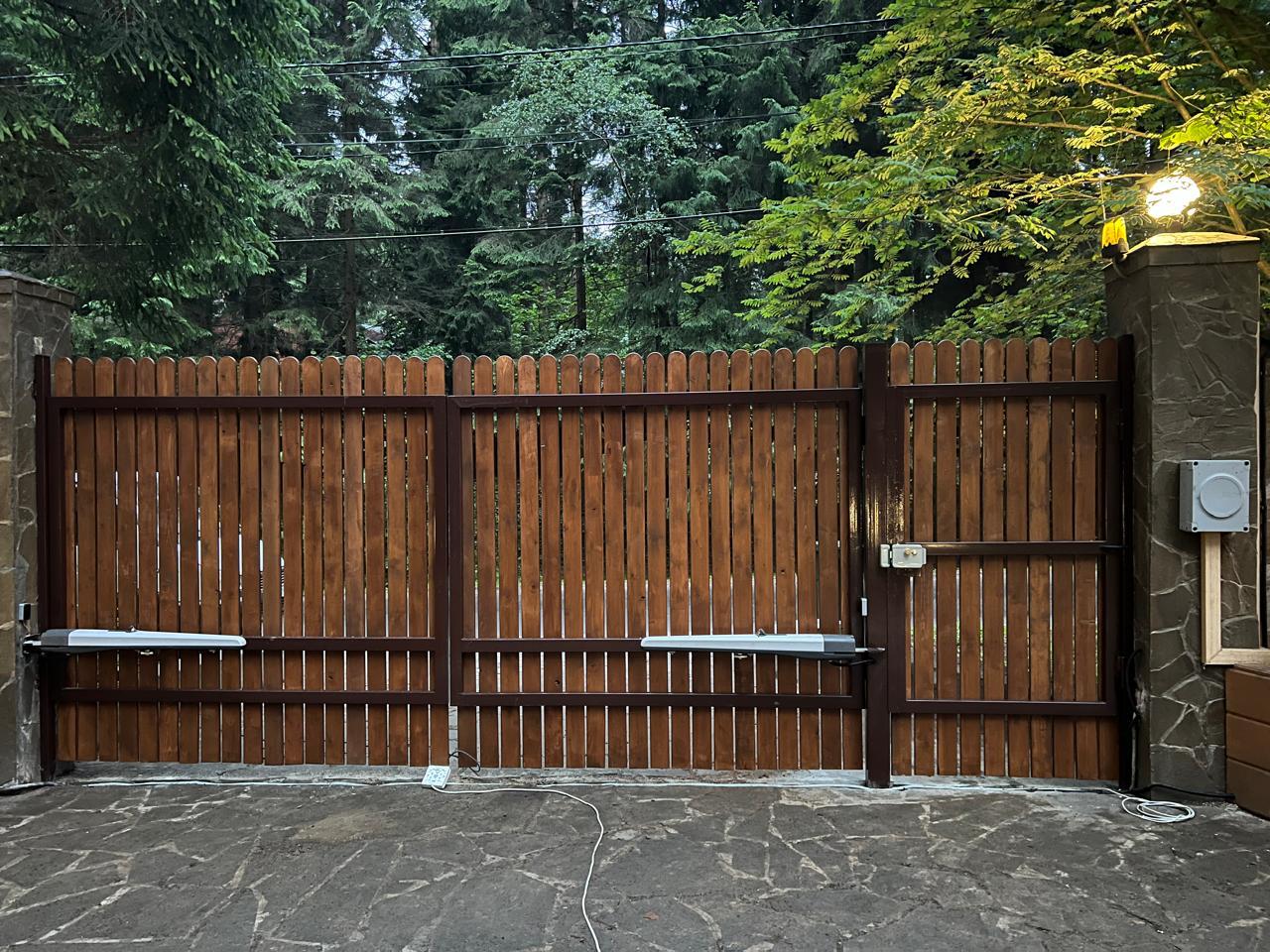 Распашные ворота - фото 1